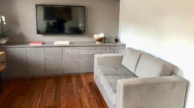 Apartamento de 3 alcobas en venta en Los Rosales, Bogotá, 174 m² · foto 8 de 14
