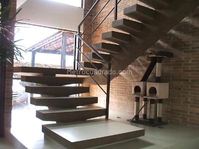 Casa de 3 alcobas en venta en Hacienda San Simon, Bogotá, 550 m² · foto 7 de 18