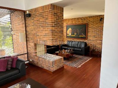 Casa de 3 alcobas en venta en Cajicá, 300 m² · foto 6 de 7