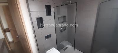 Apartamento de 4 alcobas en venta en El Batan, Bogotá, 255 m² · foto 2 de 18