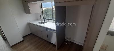 Apartamento de 4 alcobas en venta en El Batan, Bogotá, 255 m² · foto 7 de 18