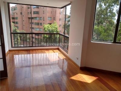 Apartamento en venta en Los Rosales, Bogotá · foto 2 de 13
