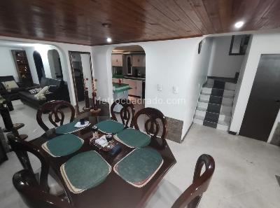 Casa en venta en Normandia, Bogotá · foto 3 de 20