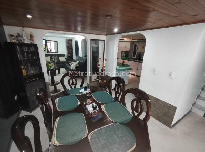 Casa en venta en Normandia, Bogotá · foto 5 de 20