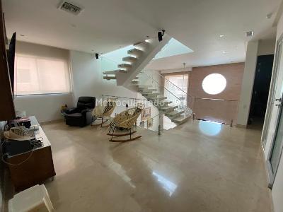 Casa de 4 alcobas en venta en Villa Campestre, Barranquilla, 432 m² · foto 4 de 17