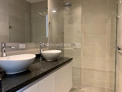 Apartamento en venta en Santa Barbara, Bogotá · foto 11 de 13