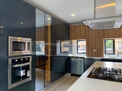 Apartamento en venta en Santa Barbara, Bogotá · foto 12 de 13