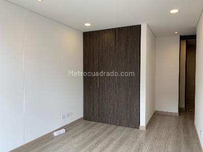 Apartamento en venta en Santa Barbara, Bogotá · foto 8 de 13