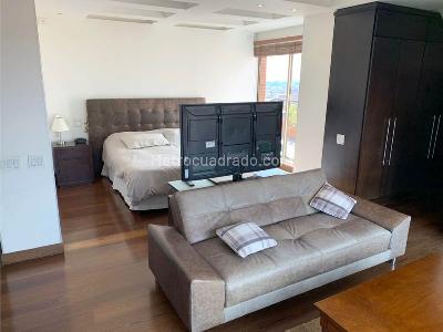 Apartamento de 2 alcobas en venta en Los Rosales, Bogotá, 180 m² · foto 10 de 14