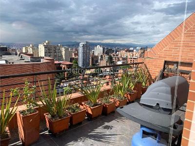 Apartamento de 2 alcobas en venta en Los Rosales, Bogotá, 180 m² · foto 7 de 14