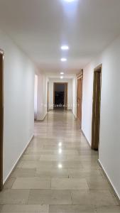 Apartamento de 3 alcobas en venta en El Golf, Barranquilla, 375 m² · foto 2 de 14