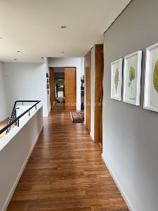 Casa de 3 alcobas en venta en La Calera, 276 m² · foto 2 de 9