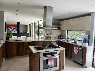 Casa de 3 alcobas en venta en La Calera, 276 m² · foto 5 de 9