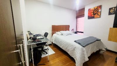 Apartamento de 3 alcobas en venta en Los Rosales, Bogotá, 154 m² · foto 12 de 16