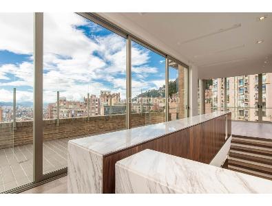 Apartamento de 3 alcobas en venta en Los Rosales, Bogotá, 381 m² · foto 9 de 20