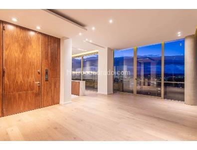 Apartamento de 3 alcobas en venta en Los Rosales, Bogotá, 381 m² · foto 3 de 20