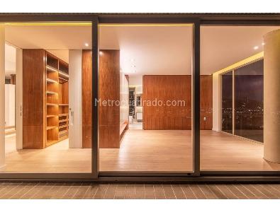 Apartamento de 3 alcobas en venta en Los Rosales, Bogotá, 381 m² · foto 5 de 20