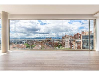 Apartamento de 3 alcobas en venta en Los Rosales, Bogotá, 381 m² · foto 7 de 20