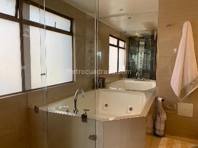 Casa de 3 alcobas en venta en Altos De Suba, Bogotá, 369 m² · foto 9 de 12