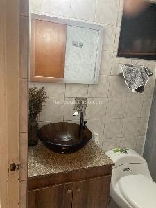 Casa de 5 alcobas en venta en Villa Luz, Bogotá, 242 m² · foto 14 de 18