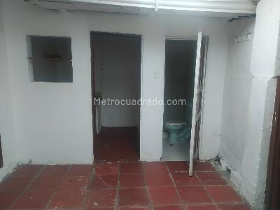 Casa de 5 alcobas en venta en Simon Bolovar, Bogotá, 150 m² · foto 6 de 20
