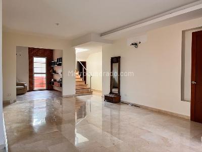 Casa de 5 alcobas en venta en Villa Campestre, Barranquilla, 475 m² · foto 16 de 19