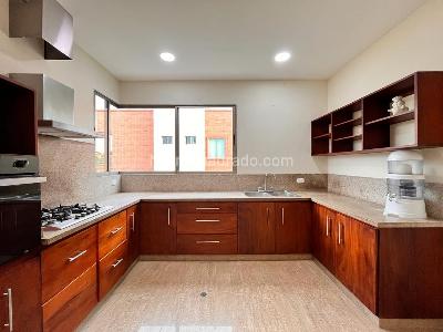 Casa de 5 alcobas en venta en Villa Campestre, Barranquilla, 475 m² · foto 19 de 19