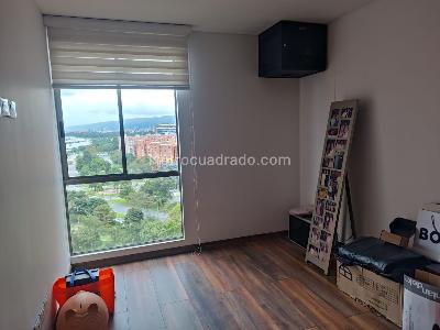 Apartamento de 3 alcobas en venta en Ciudad Salitre Oriental, Bogotá, 130 m² · foto 11 de 18