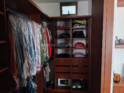 Apartamento de 3 alcobas en venta en Ciudad Salitre Oriental, Bogotá, 130 m² · foto 15 de 18
