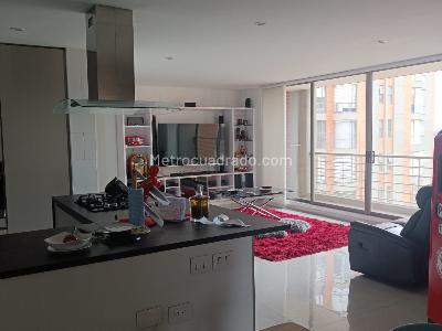 Apartamento de 3 alcobas en venta en Ciudad Salitre Oriental, Bogotá, 130 m² · foto 4 de 18