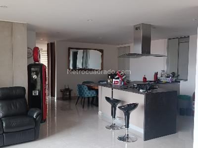Apartamento de 3 alcobas en venta en Ciudad Salitre Oriental, Bogotá, 130 m² · foto 3 de 18