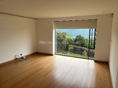Casa de 4 alcobas en venta en La Calera Embalse San Rafael, La Calera, 350 m² · foto 12 de 20