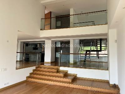 Casa de 4 alcobas en venta en La Calera Embalse San Rafael, La Calera, 350 m² · foto 18 de 20