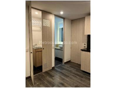 Apartamento en arriendo en Santa Barbara, Bogotá · foto 6 de 8