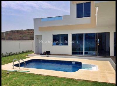 Casa de 3 alcobas en venta en Las Palmas, Barranquilla, 231 m² · foto 4 de 14