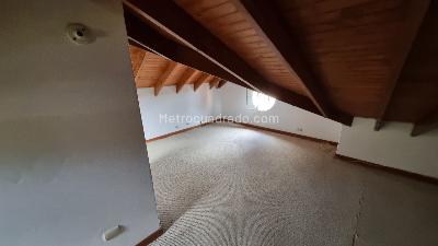 Casa de 5 alcobas en venta en Cerca De Piedra, Chía, 193 m² · foto 14 de 19