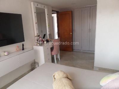 Apartamento de 4 alcobas en venta en Ciudad Salitre Oriental, Bogotá, 235 m² · foto 13 de 20