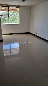 Apartamento de 4 alcobas en venta en Bellavista, Cali, 225 m² · foto 7 de 18