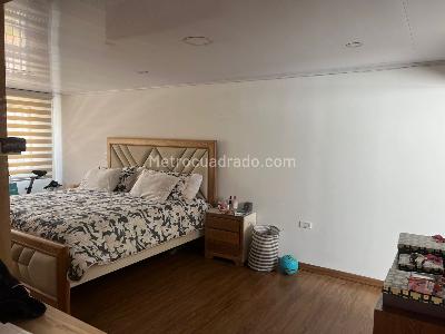 Casa de 5 alcobas en venta en Normadia, Bogotá, 312 m² · foto 14 de 20