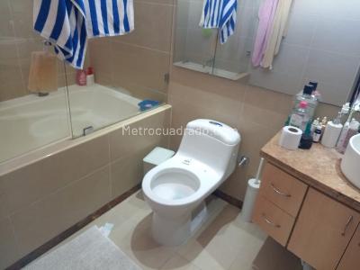 Apartamento de 3 alcobas en venta en Salitre Oriental, Bogotá, 156 m² · foto 17 de 18