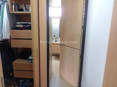 Apartamento de 3 alcobas en venta en Salitre Oriental, Bogotá, 156 m² · foto 9 de 18