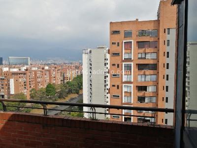 Apartamento de 3 alcobas en venta en Salitre Oriental, Bogotá, 156 m² · foto 4 de 18