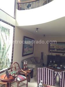 Casa de 4 alcobas en venta en Santa Barbara, Bogotá, 500 m² · foto 7 de 20