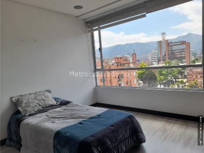 Apartamento de 3 alcobas en venta en Chico, Bogotá, 315 m² · foto 12 de 19