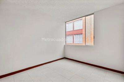 Casa de 3 alcobas en venta en El Redil, Bogotá, 70 m² · foto 6 de 11