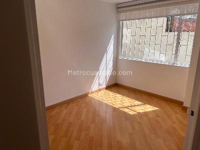 Apartamento en venta en Cedritos, Bogotá · foto 3 de 14