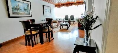 Apartamento de 3 alcobas en venta en Santa Barbara Central, Bogotá, 77 m² · foto 2 de 6