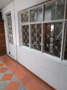 Casa de 5 alcobas en venta en 12 De Octubre, Bogotá, 245 m² · foto 16 de 18