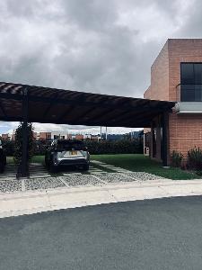 Casa de 3 alcobas en venta en Km 1, Cajicá, 164 m² · foto 4 de 17