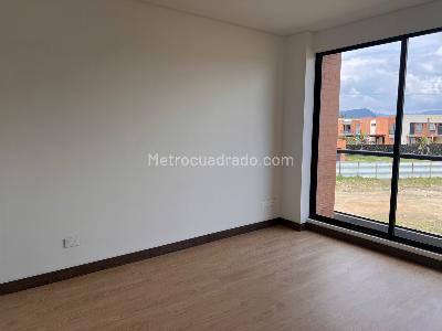 Casa de 3 alcobas en venta en Km 1, Cajicá, 164 m² · foto 13 de 17